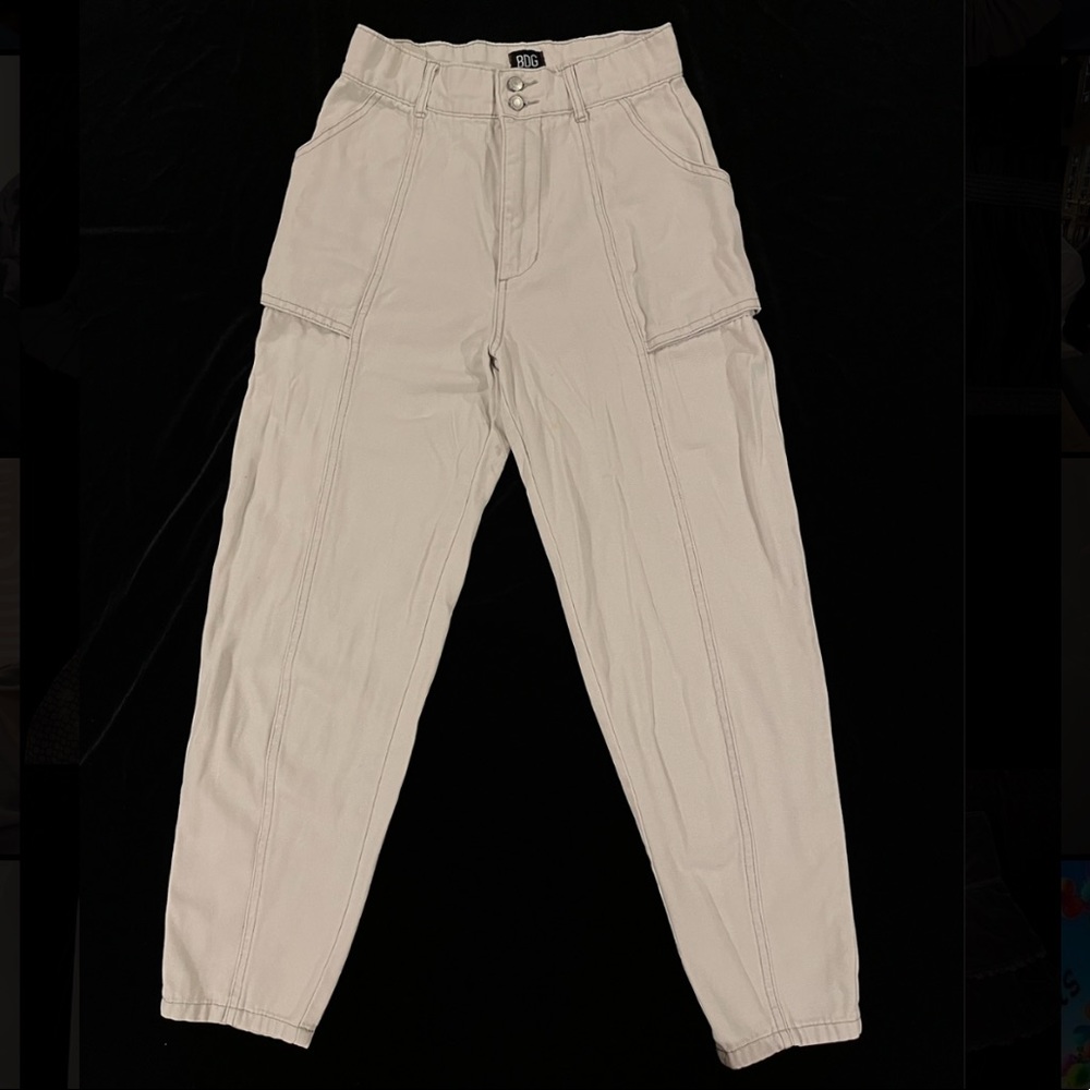 BDG Urban Outfitters Cream High-Waisted cargo pants